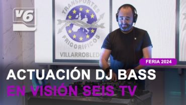 Actuación de DJ Bass