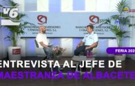 Actuación de Jairo deRemache en el stand de JCMM