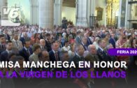 Miles de personas acompañan a la patrona en su traslado de despedida del Recinto Ferial